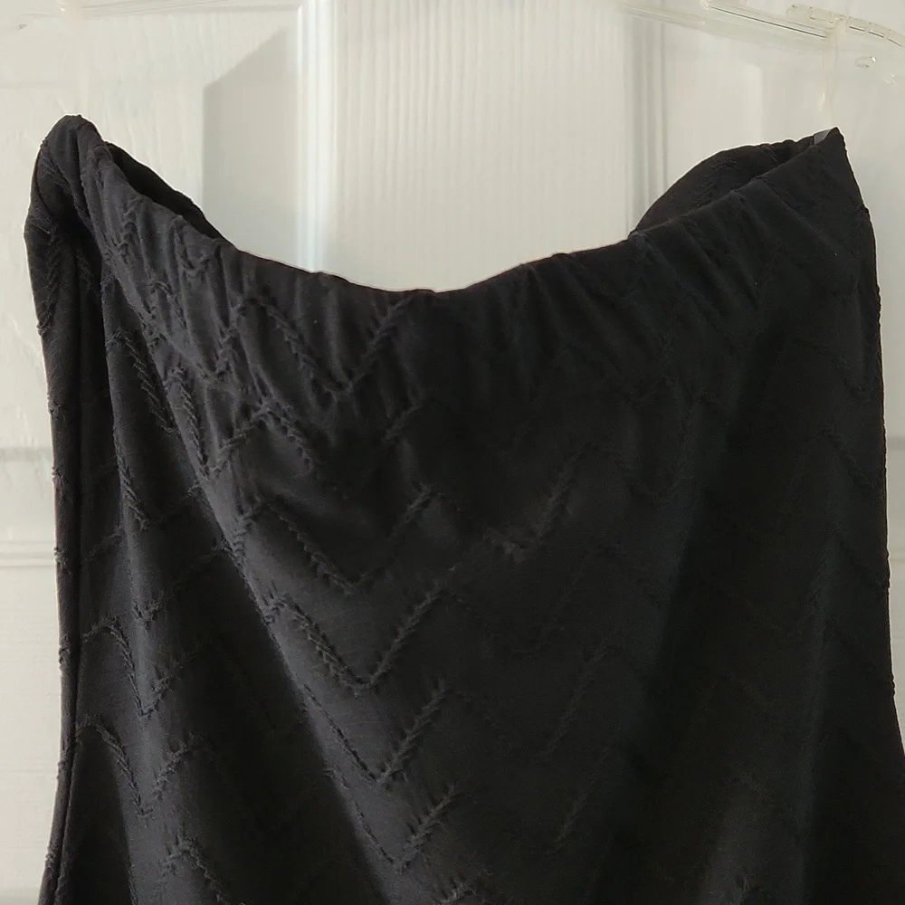BLACK STRAPLESS DRESS - Picture 5 of 6